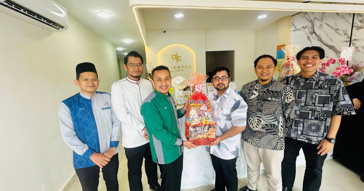 𝗟𝗔𝗪𝗔𝗧𝗔𝗡 𝗥𝗔𝗦𝗠𝗜 𝗣𝗘𝗡𝗚𝗔𝗥𝗔𝗛 𝗣𝗨𝗦𝗔𝗧 𝗞𝗘𝗦𝗜𝗛𝗔𝗧𝗔𝗡 𝗨𝗡𝗜𝗩𝗘𝗥𝗦𝗜𝗧𝗜 (𝗣𝗞𝗨) 𝗨𝗦𝗜𝗠 𝗞𝗘 𝗞𝗟𝗜𝗡𝗜𝗞 𝗣𝗔𝗡𝗘𝗟 𝗣𝗥𝗢𝗚𝗥𝗔𝗠 𝗜𝗝𝗔𝗭𝗔𝗛 𝗨𝗦𝗜𝗠–𝗗𝗔𝗥𝗨𝗟 𝗤𝗨𝗥𝗔𝗡 𝗗𝗜 𝗞𝗨𝗔𝗟𝗔 𝗞𝗨𝗕𝗨 𝗕𝗛𝗔𝗥𝗨