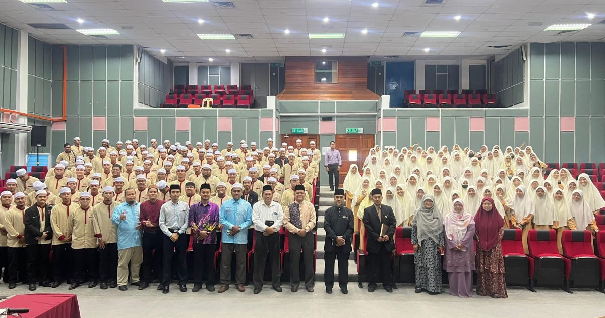 207 Pelajar Semester 5 sertai Program Khidmat Masyarakat 2025