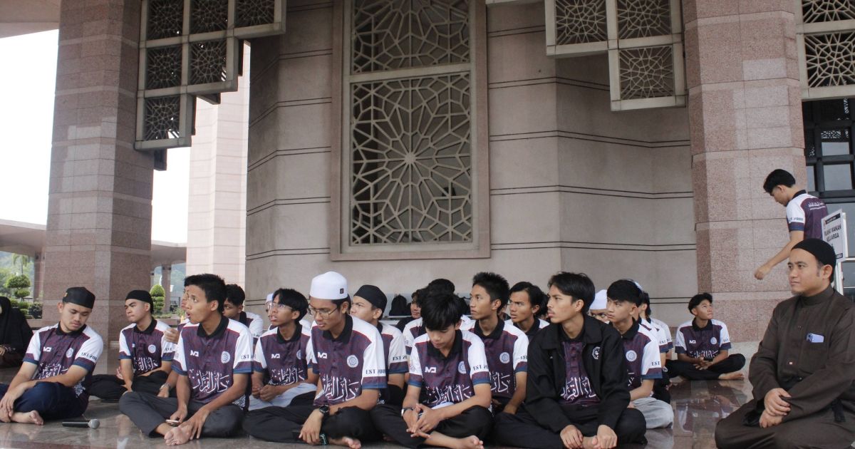 𝗣𝗥𝗢𝗚𝗥𝗔𝗠 𝗜𝗞𝗧𝗜𝗞𝗔𝗙 𝗗𝗜 𝗠𝗔𝗦𝗝𝗜𝗗 𝗣𝗨𝗧𝗥𝗔 𝗦𝗘𝗠𝗣𝗘𝗡𝗔 𝗕𝗨𝗟𝗔𝗡 𝗥𝗔𝗠𝗔𝗗𝗔𝗡