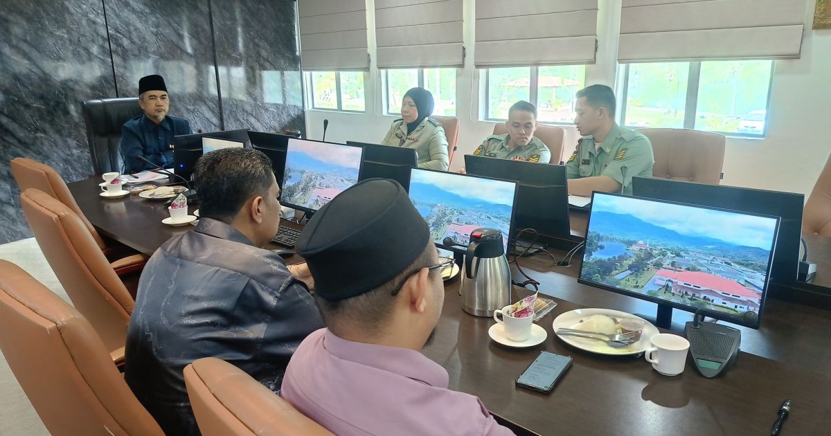KUNJUNGAN SEKOLAH TAHFIZ & ANAK YATIM ATM KE DQ