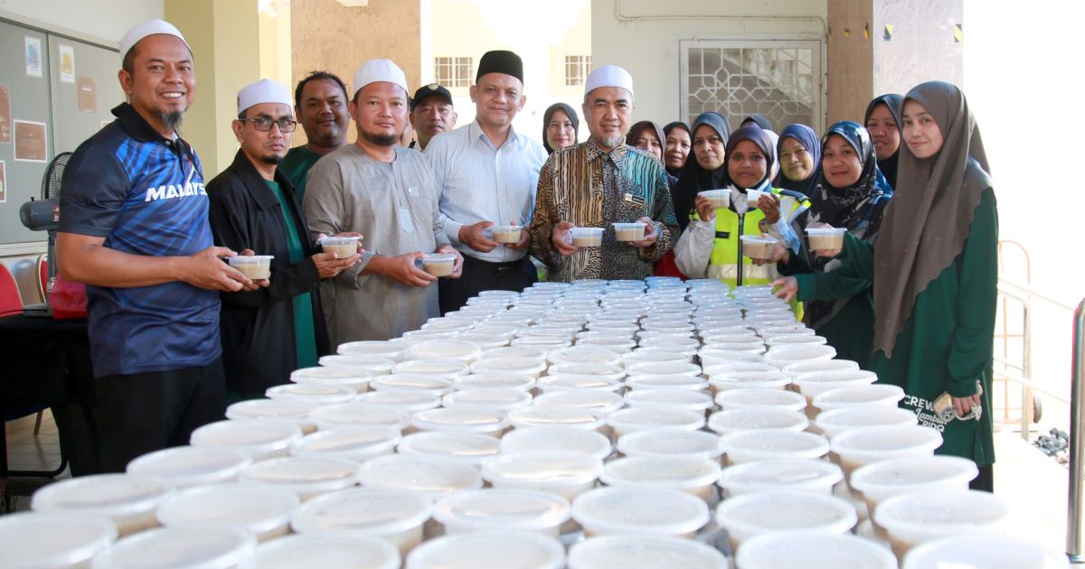 𝗣𝗥𝗢𝗚𝗥𝗔𝗠 𝗚𝗢𝗧𝗢𝗡𝗚-𝗥𝗢𝗬𝗢𝗡𝗚 𝗠𝗘𝗠𝗔𝗦𝗔𝗞 𝗗𝗔𝗡 𝗔𝗚𝗜𝗛𝗔𝗡 𝗕𝗨𝗕𝗨𝗥 𝗟𝗔𝗠𝗕𝗨𝗞 𝗥𝗔𝗠𝗔𝗗𝗔𝗡 𝗗𝗔𝗥𝗨𝗟 𝗤𝗨𝗥𝗔𝗡